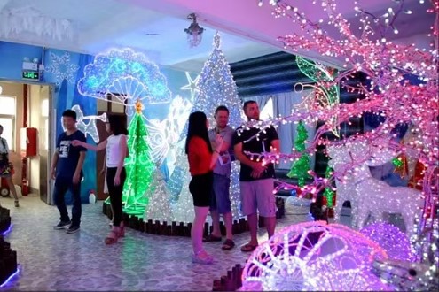 Visit the exhibition hall Visit the exhibition hall